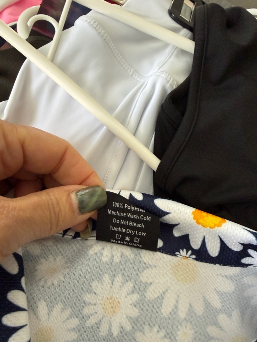 Sleeveless Daisy Print Collared Top - Navy, White & Yellow - Picture 5 of 5